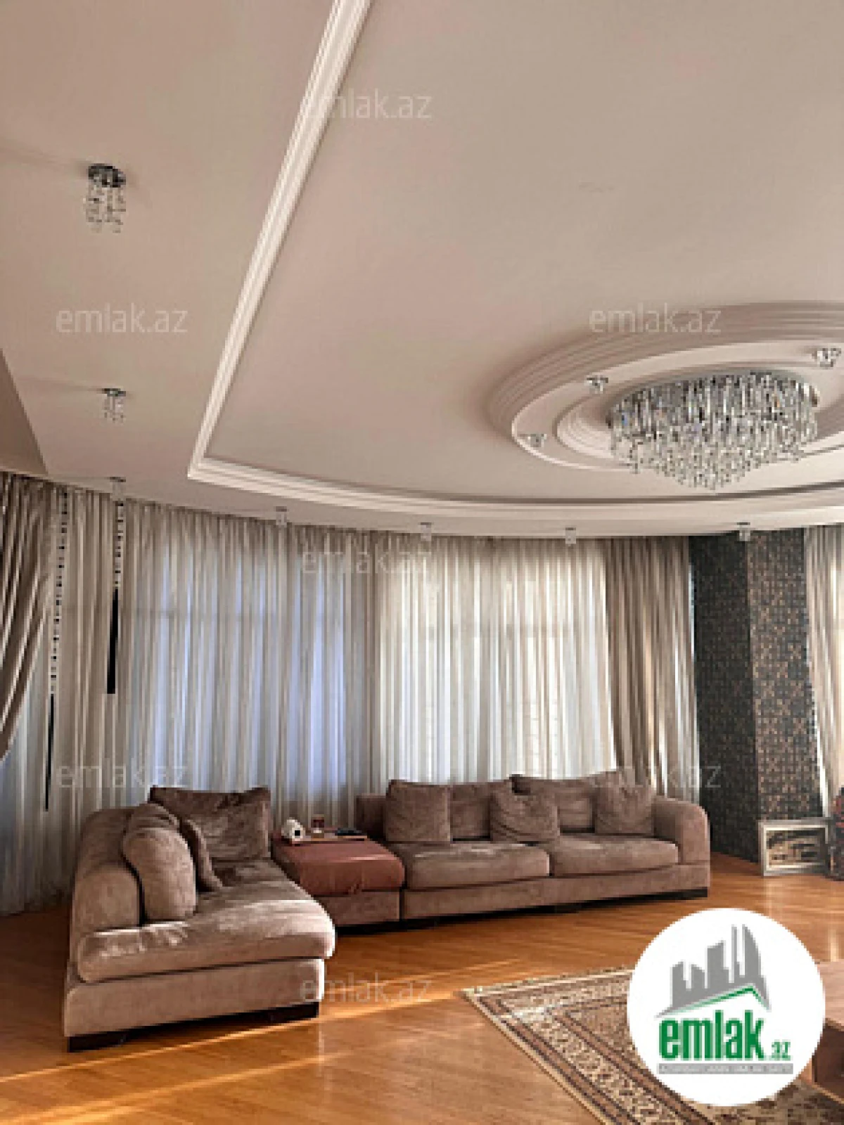 Satılır 3 otaqlı yeni tikili 162 m²