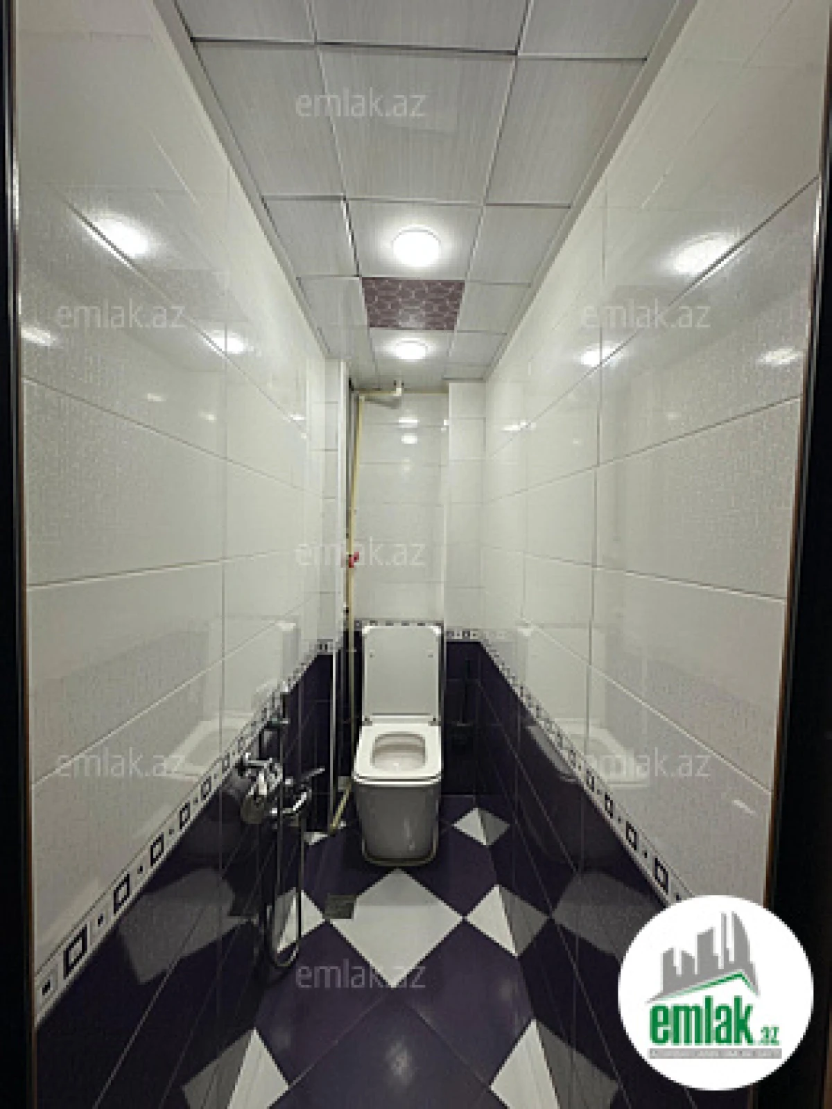 Satılır 3 otaqlı köhnə tikili 80 m²