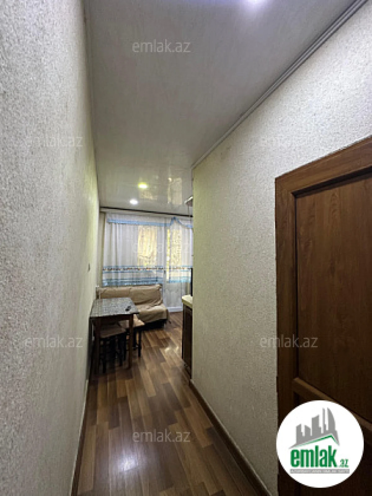 Satılır 3 otaqlı köhnə tikili 80 m²