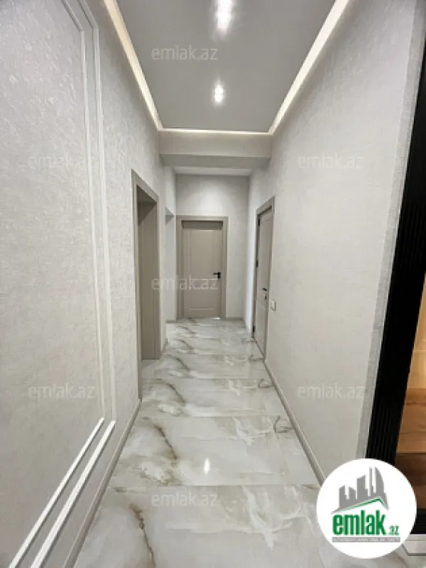 Satılır 3 otaqlı yeni tikili 105 m²