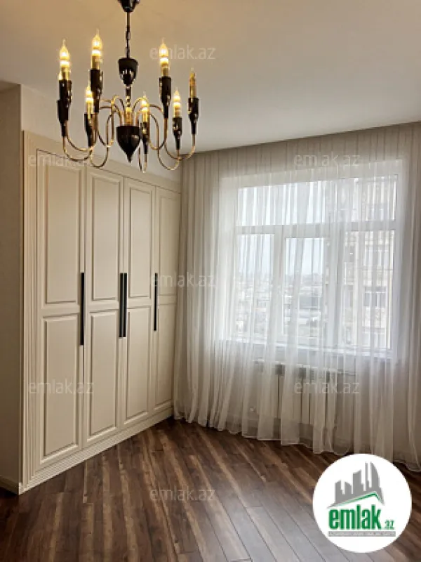 Satılır 3 otaqlı yeni tikili 105 m²