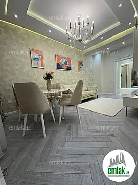 Satılır 3 otaqlı yeni tikili 100 m²