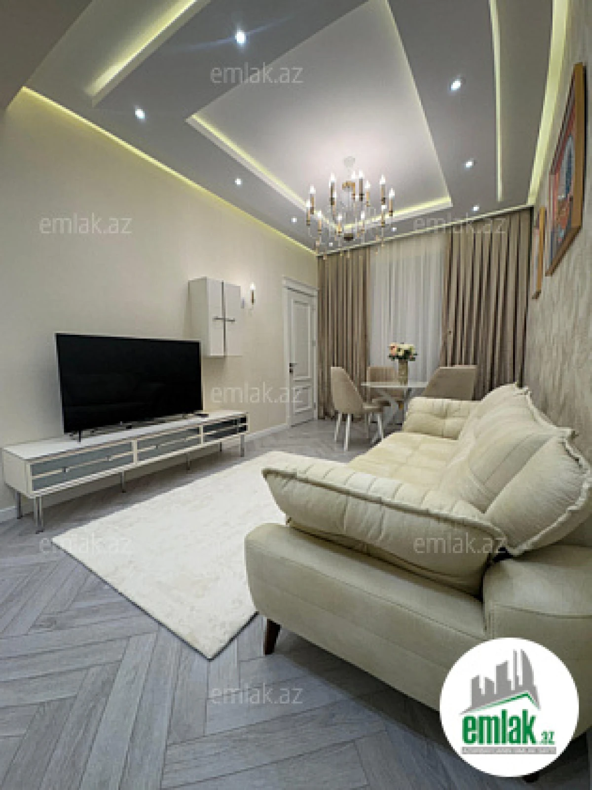 Satılır 3 otaqlı yeni tikili 100 m²