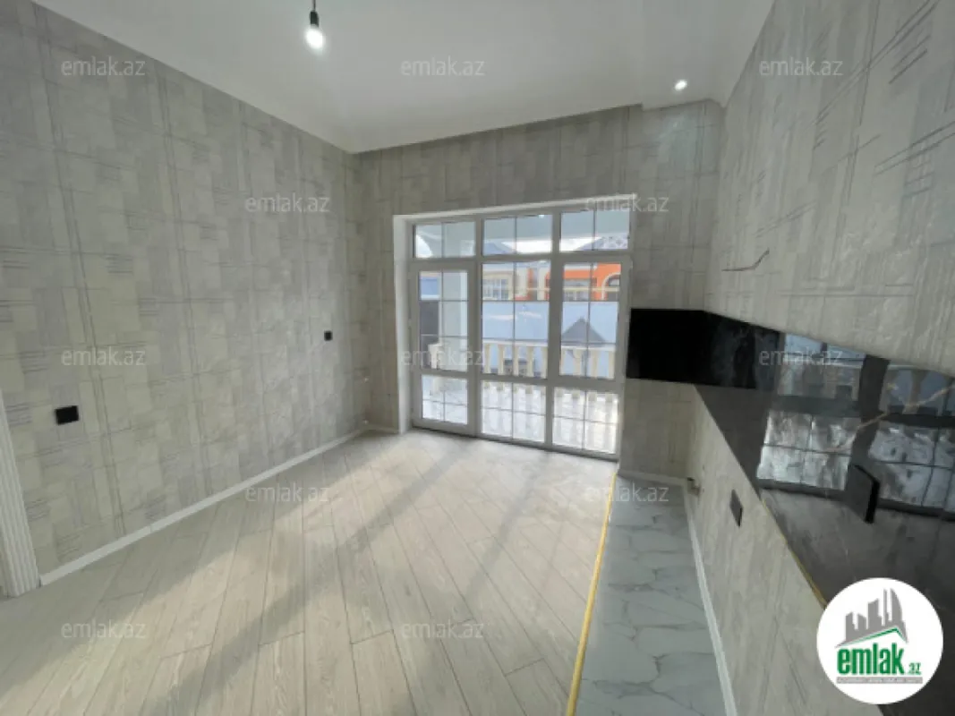 Satılır 4 otaqlı həyət evi 93 m²