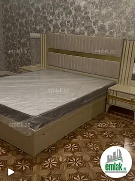 Satılır 3 otaqlı köhnə tikili 115 m²