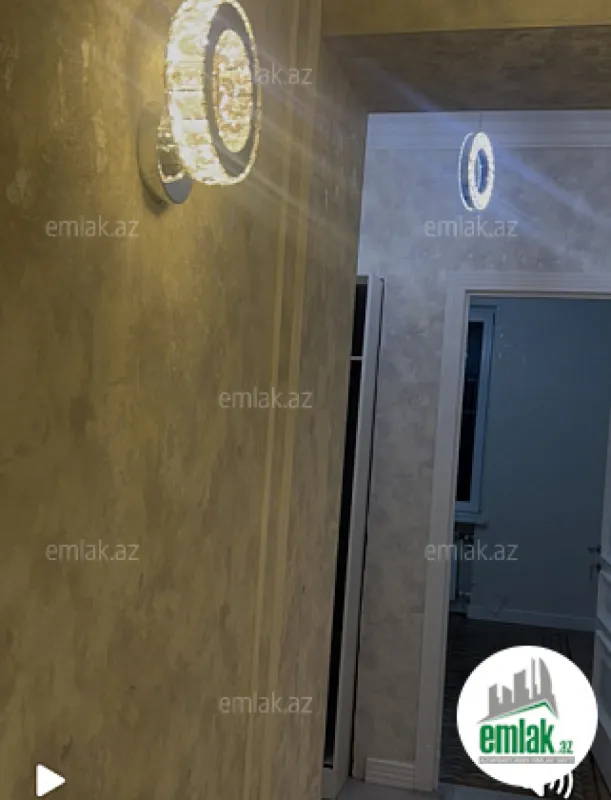 Satılır 3 otaqlı köhnə tikili 115 m²