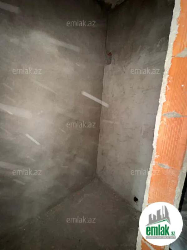 Satılır 3 otaqlı yeni tikili 135 m²