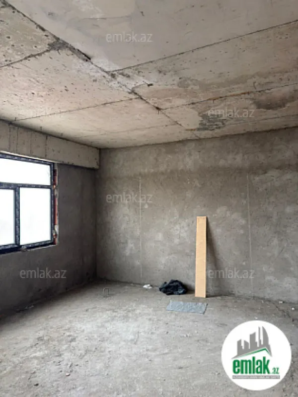 Satılır 3 otaqlı yeni tikili 135 m²