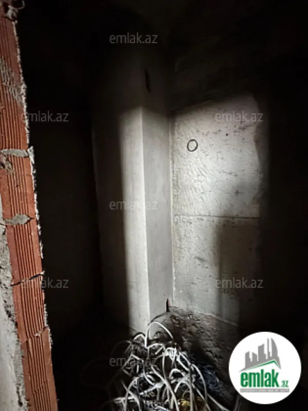 Satılır 3 otaqlı yeni tikili 135 m²