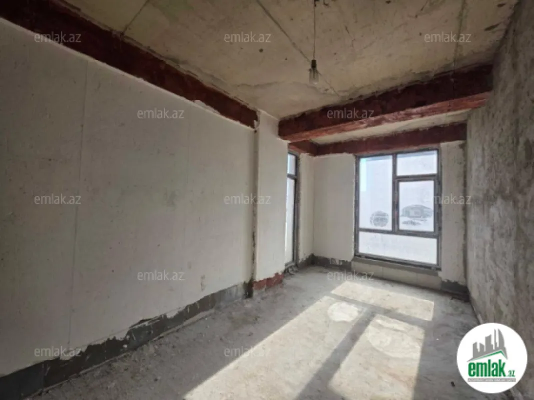 Satılır 3 otaqlı yeni tikili 134 m²