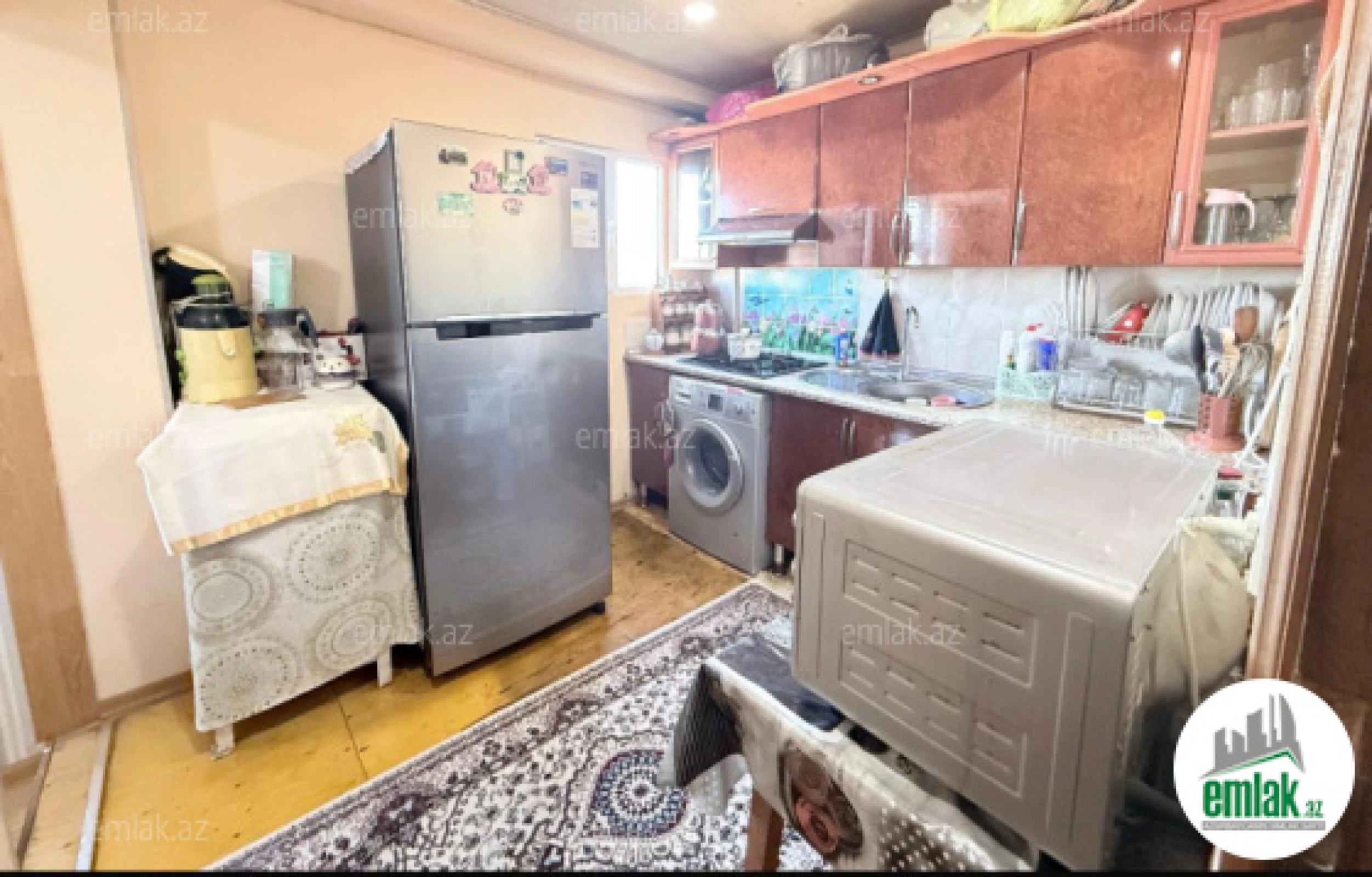 Satılır 3 otaqlı köhnə tikili 80 m²