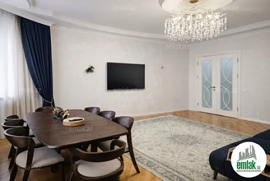 Satılır 3 otaqlı yeni tikili 130 m²