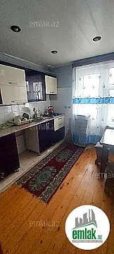 Satılır 3 otaqlı köhnə tikili 110 m²