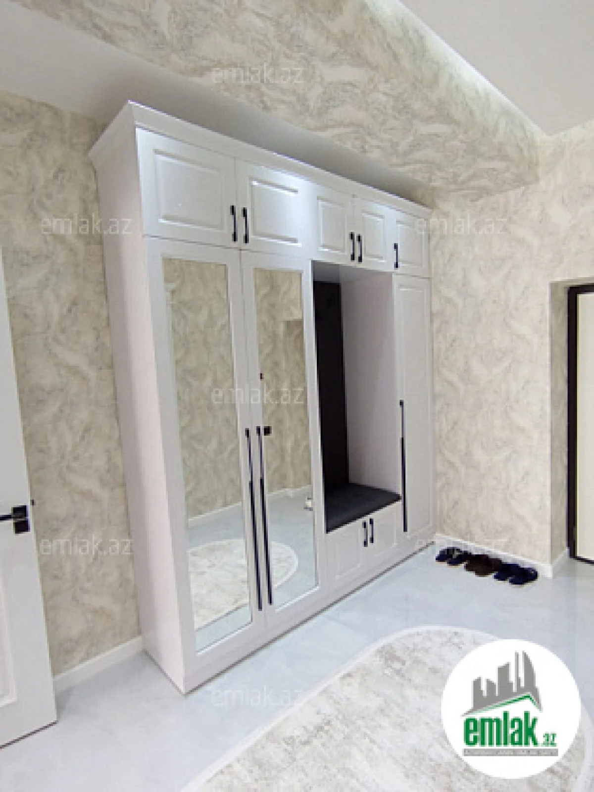 Satılır 3 otaqlı yeni tikili 105 m²