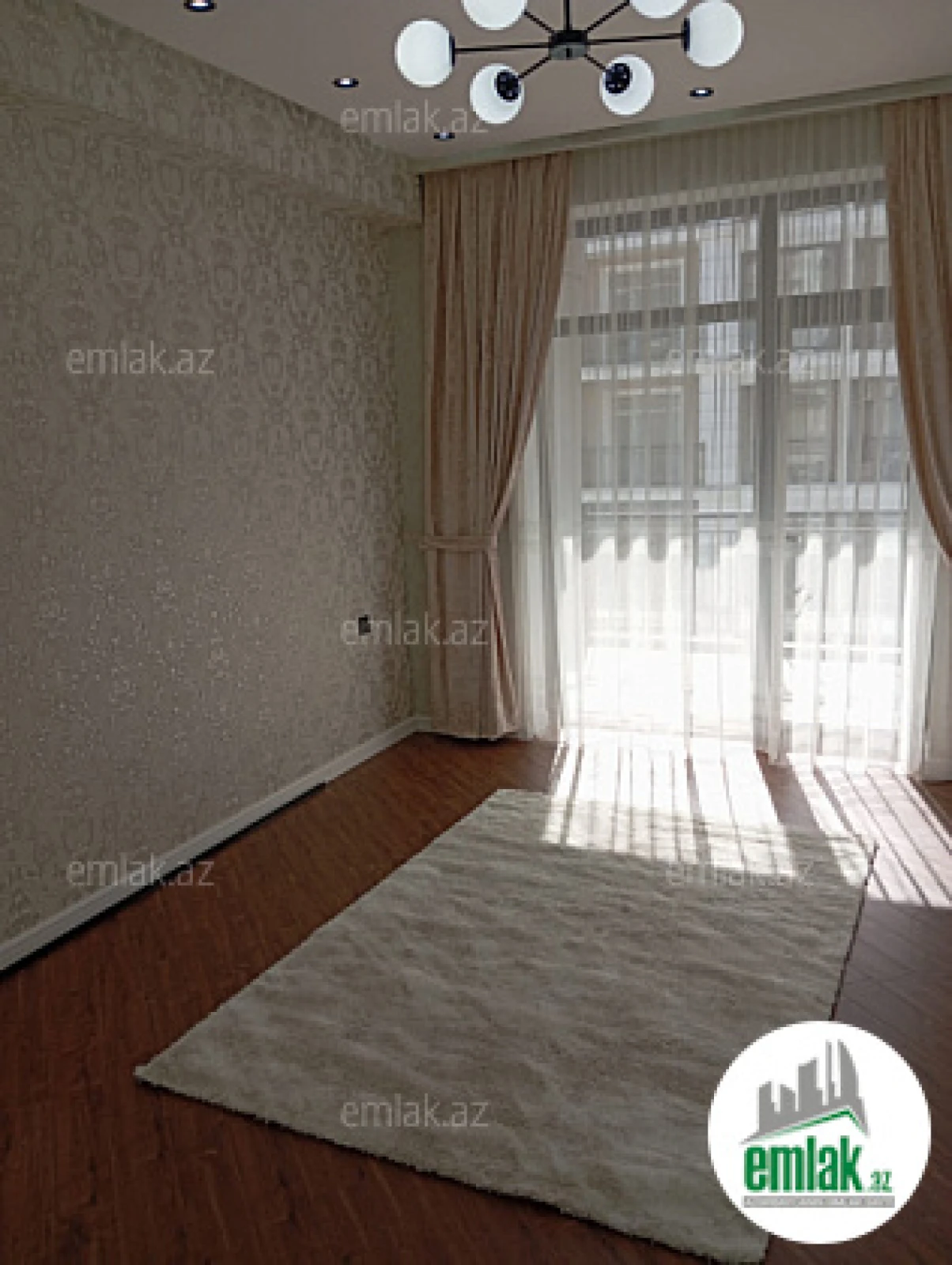 Satılır 3 otaqlı yeni tikili 105 m²