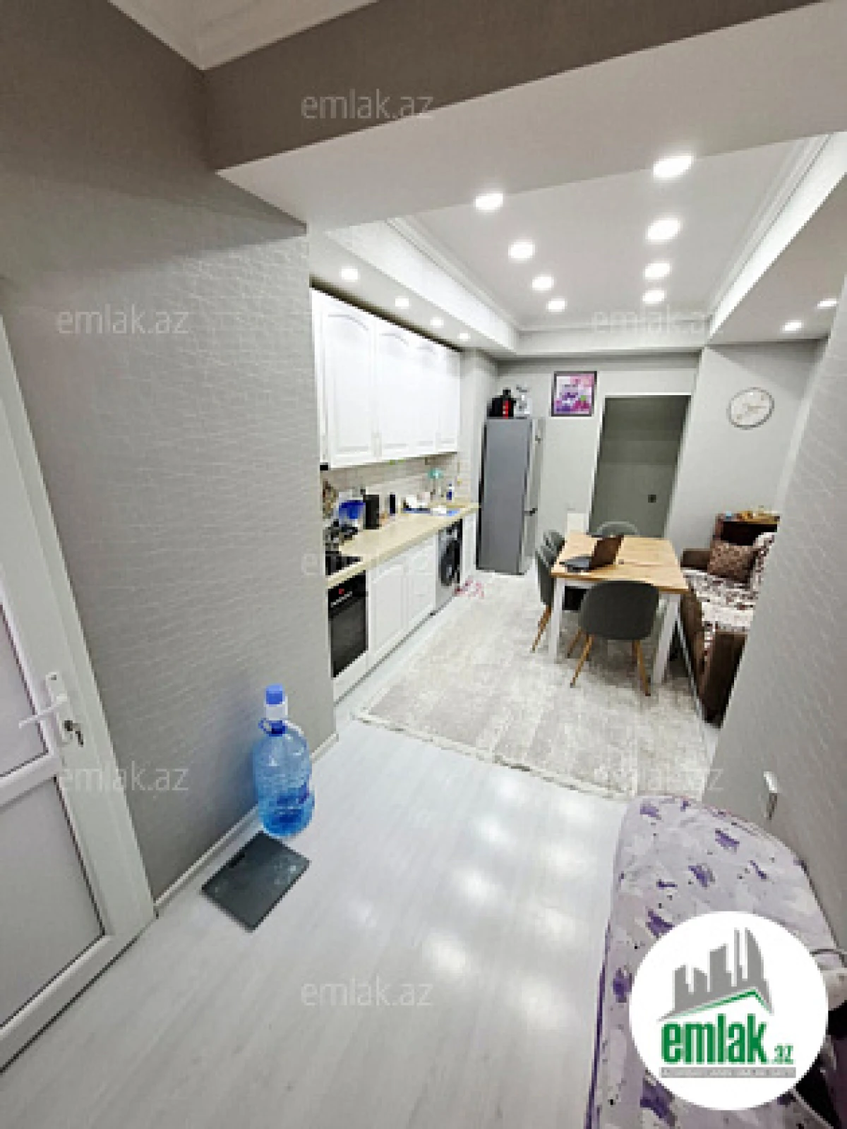 Satılır 1 otaqlı yeni tikili 68 m²