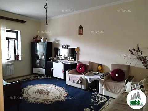 Satılır 4 otaqlı həyət evi 100 m²