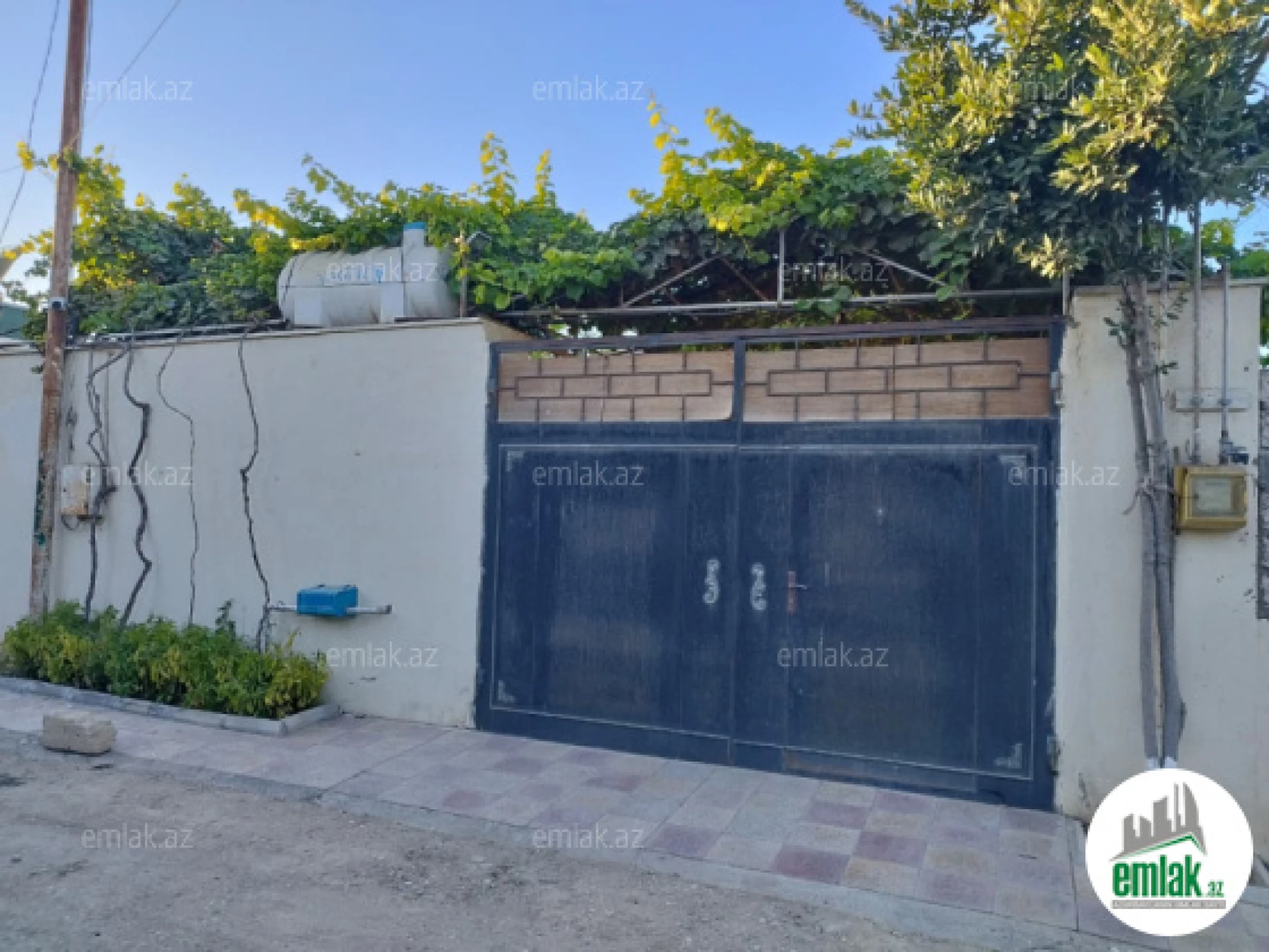 Satılır 4 otaqlı həyət evi 100 m²