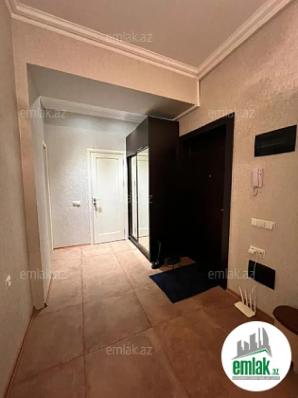 Satılır 3 otaqlı yeni tikili 102 m²