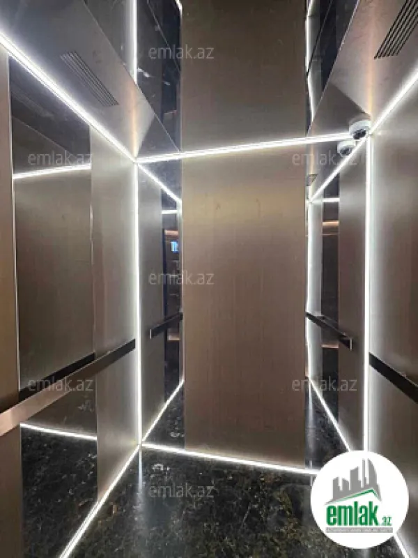 Satılır 3 otaqlı yeni tikili 140 m²