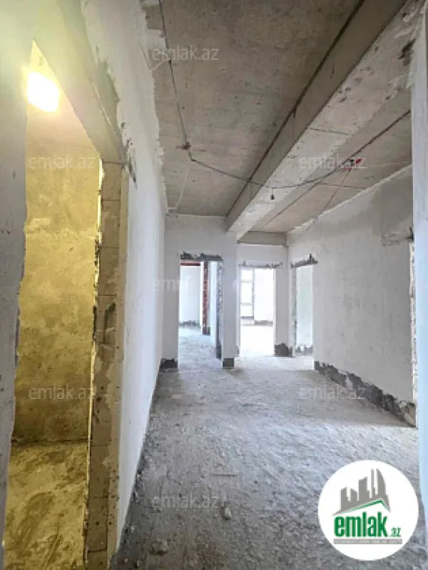 Satılır 3 otaqlı yeni tikili 140 m²