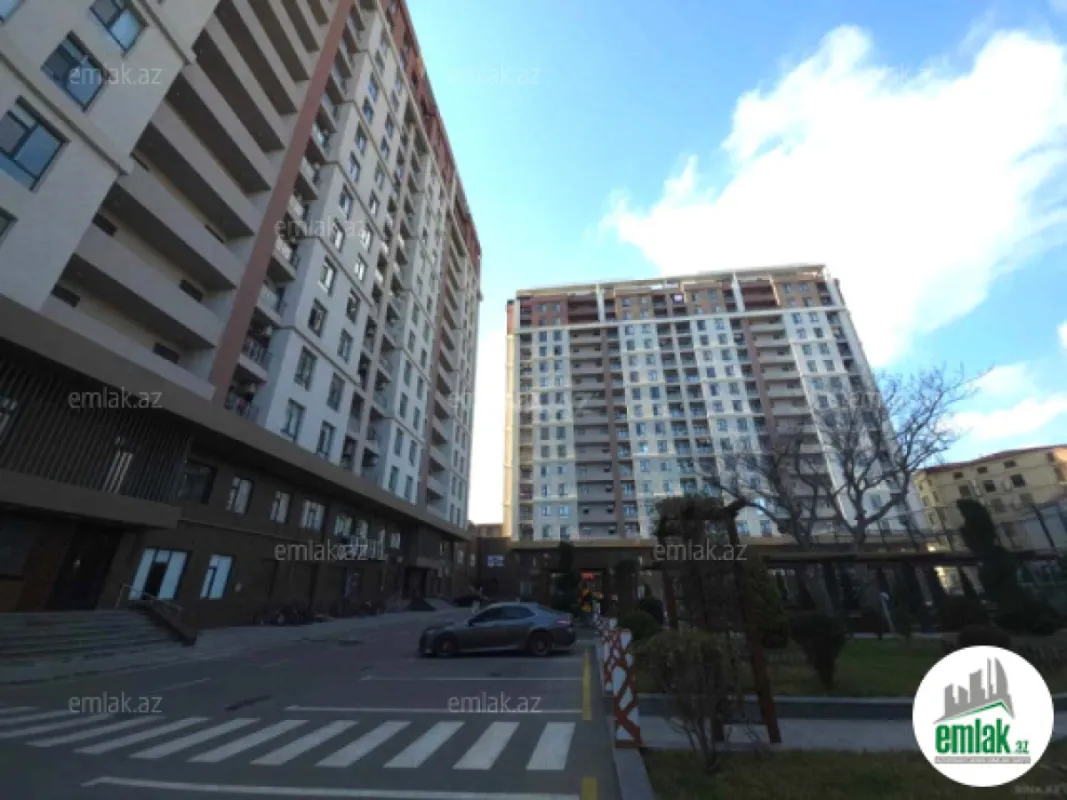 Satılır 3 otaqlı yeni tikili 140 m²