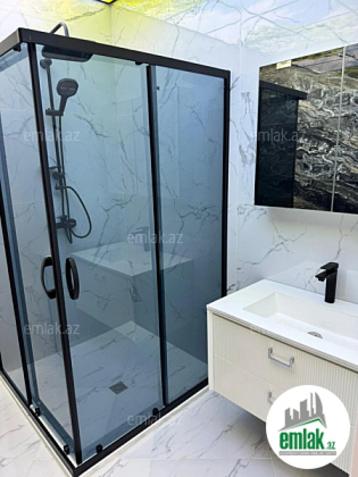 Satılır 4 otaqlı yeni tikili 156 m²