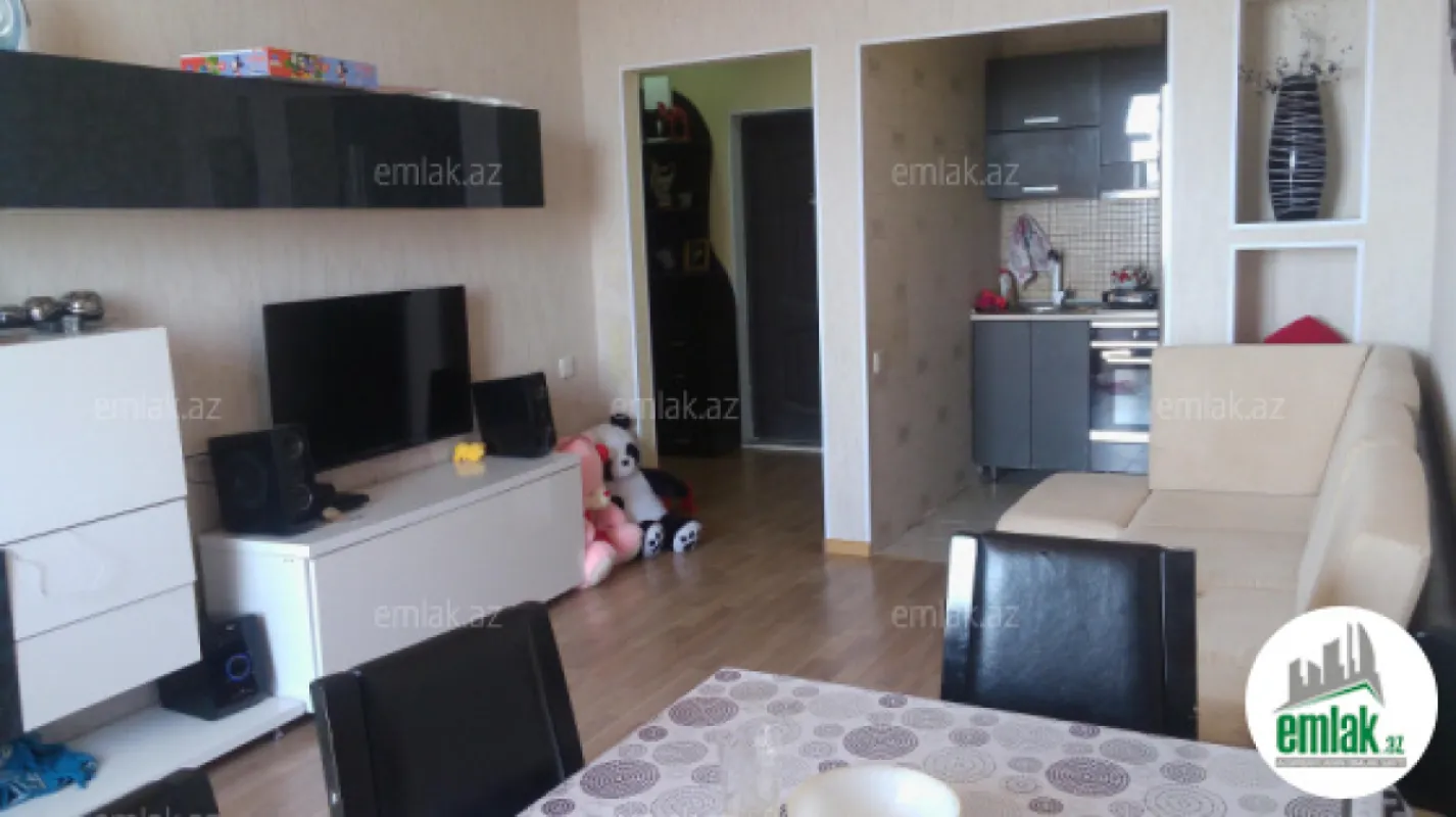 Satılır 2 otaqlı yeni tikili 60 m²