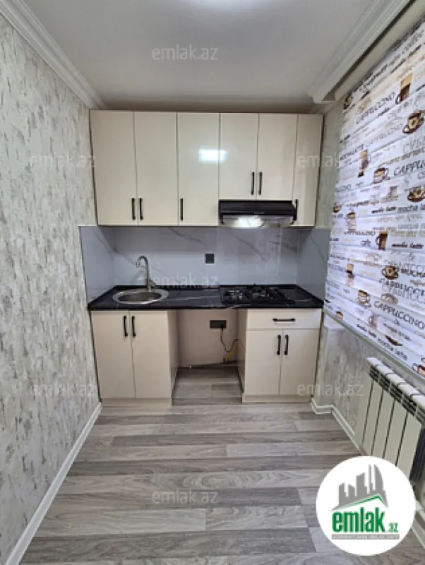 Satılır 2 otaqlı köhnə tikili 40 m²