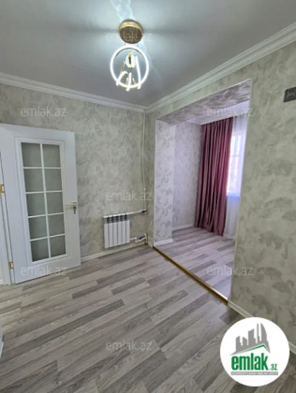 Satılır 2 otaqlı köhnə tikili 40 m²