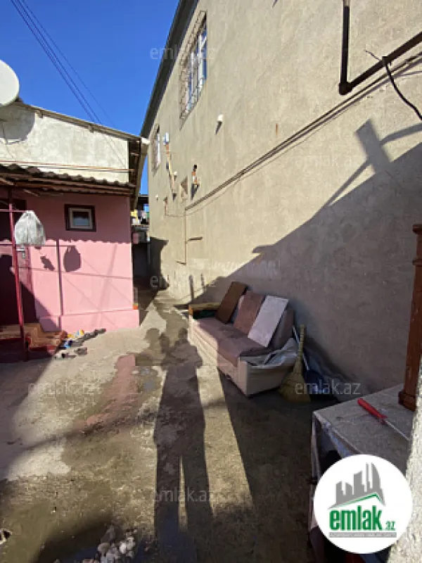 Satılır 5 otaqlı həyət evi 166 m²