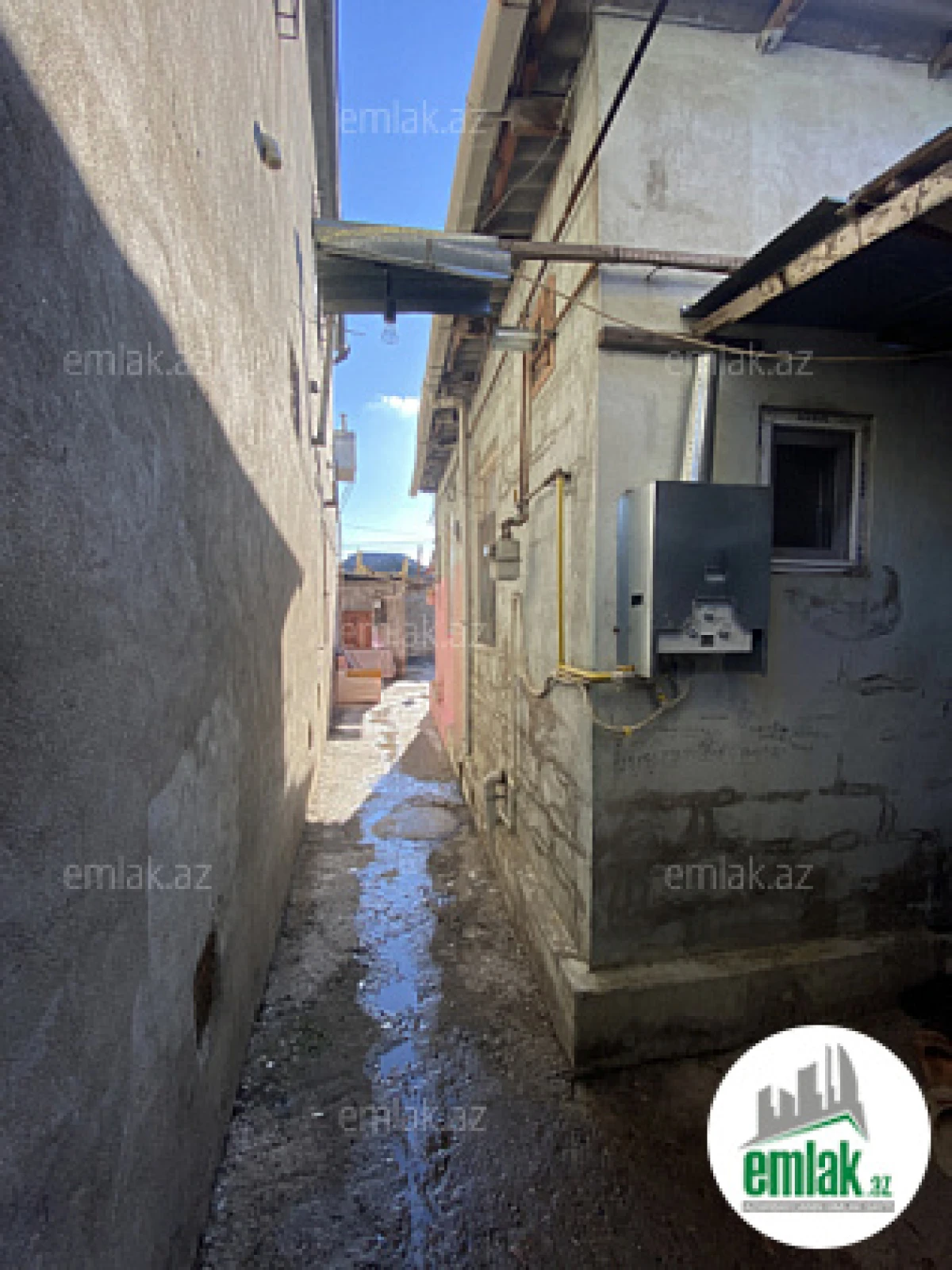 Satılır 5 otaqlı həyət evi 166 m²