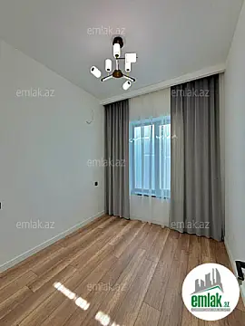 Satılır 4 otaqlı mənzil 120 m²