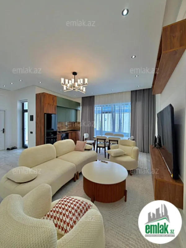 Satılır 4 otaqlı mənzil 120 m²