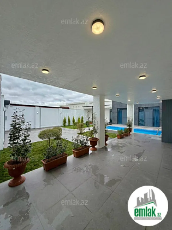 Satılır 4 otaqlı mənzil 170 m²