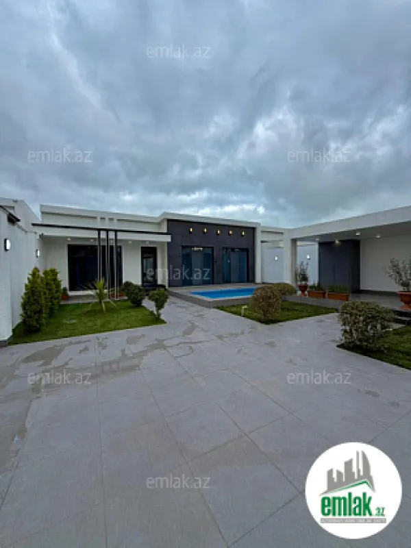 Satılır 4 otaqlı mənzil 170 m²