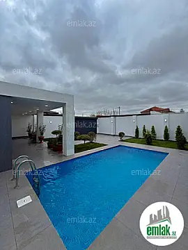 Satılır 4 otaqlı mənzil 170 m²