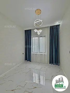 Satılır 4 otaqlı mənzil 150 m²