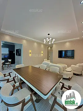 Satılır 4 otaqlı mənzil 160 m²