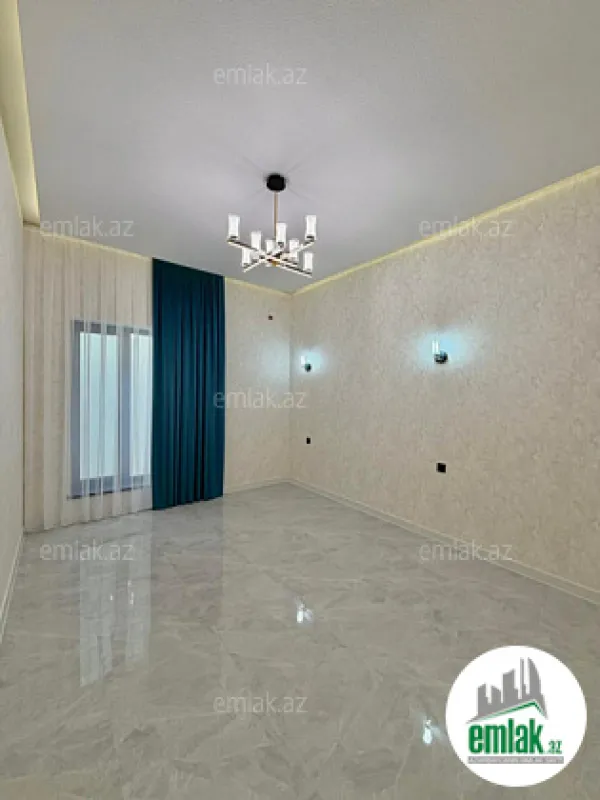 Satılır 4 otaqlı mənzil 160 m²