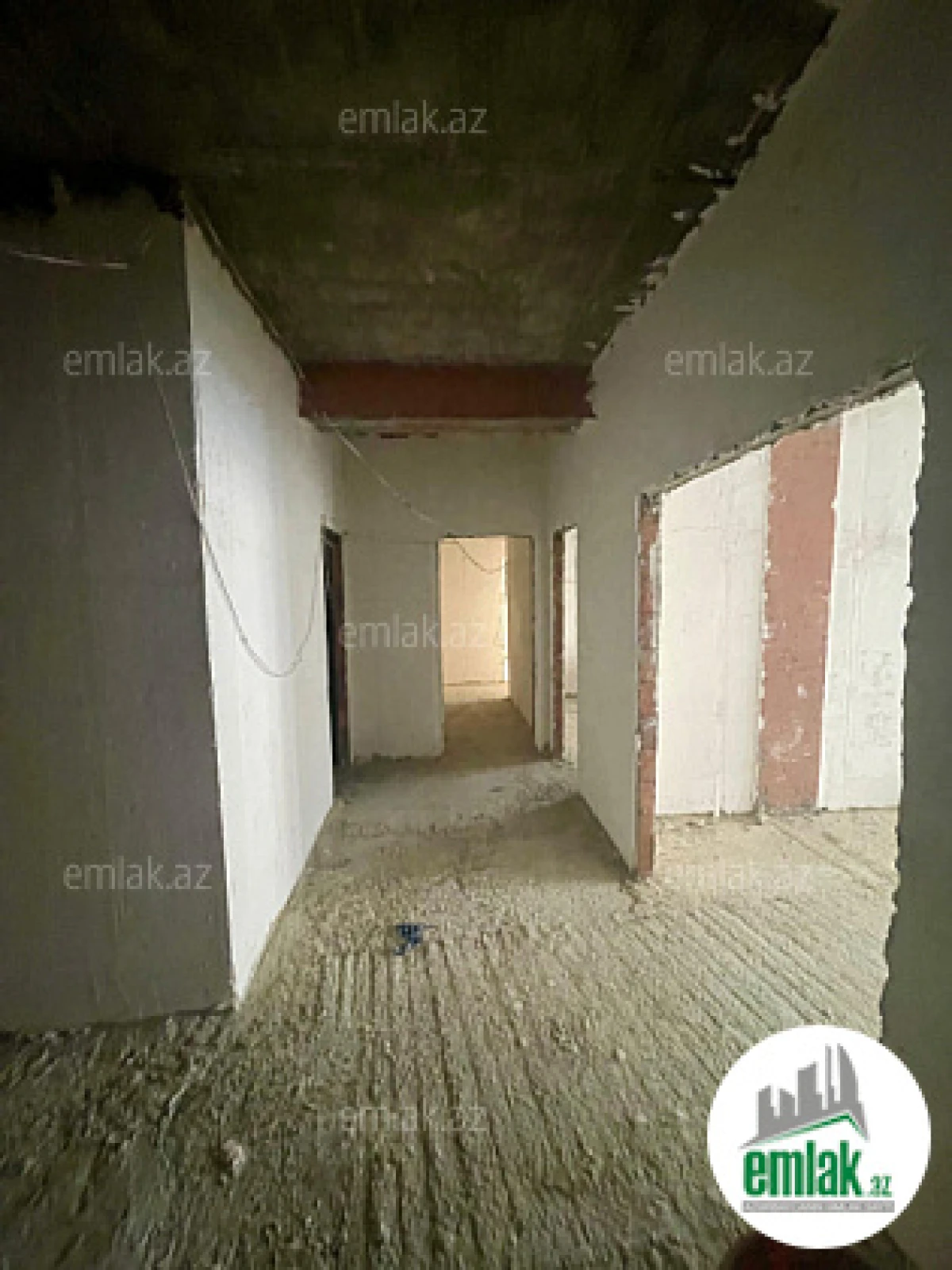 Satılır 3 otaqlı yeni tikili 136 m²