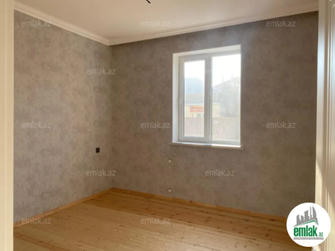 Satılır 3 otaqlı həyət evi 100 m²