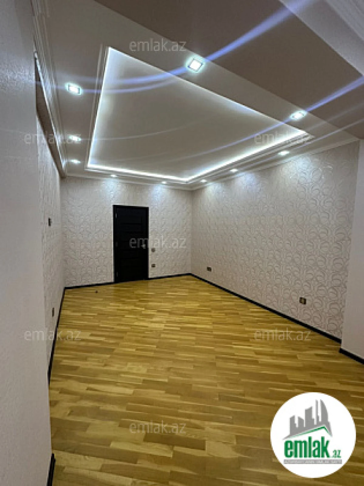 Satılır 3 otaqlı yeni tikili 122 m²