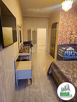 Satılır 3 otaqlı yeni tikili 130 m²