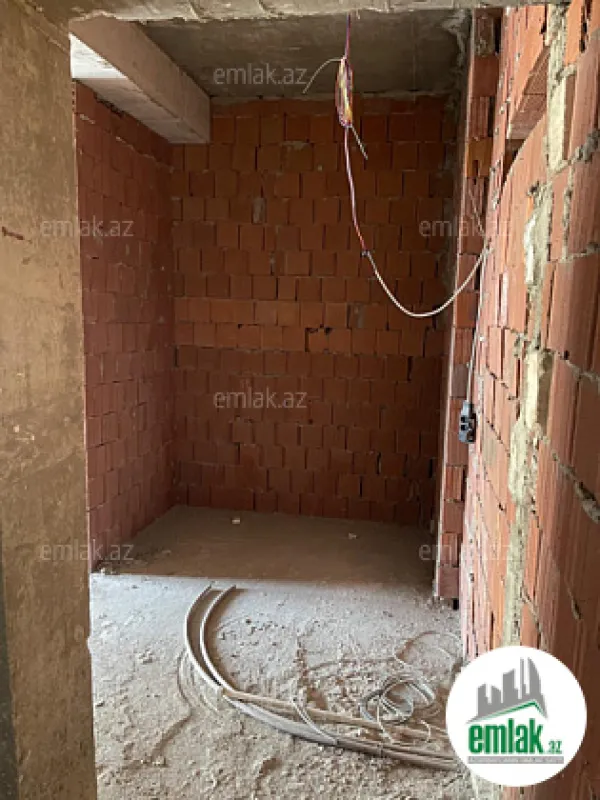 Satılır 2 otaqlı yeni tikili 66 m²
