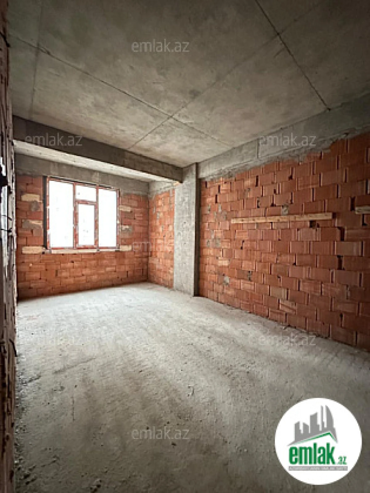 Satılır 2 otaqlı yeni tikili 108 m²