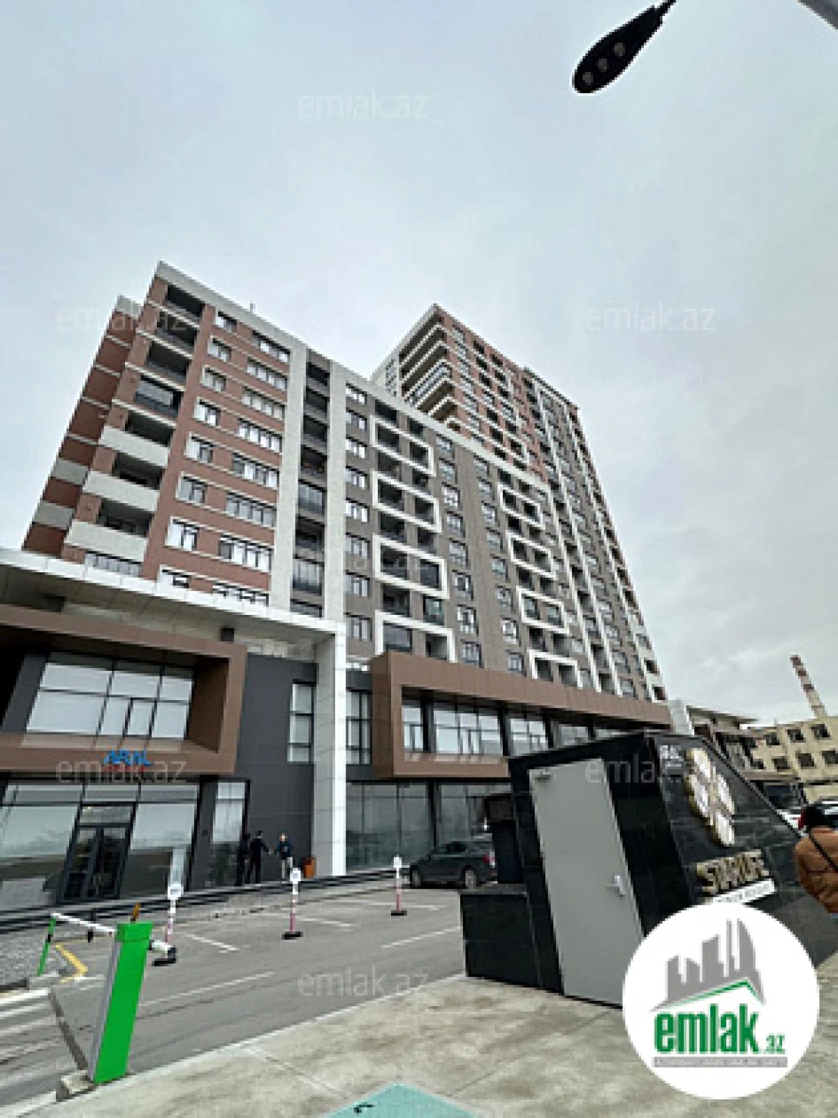 Satılır 2 otaqlı yeni tikili 108 m²