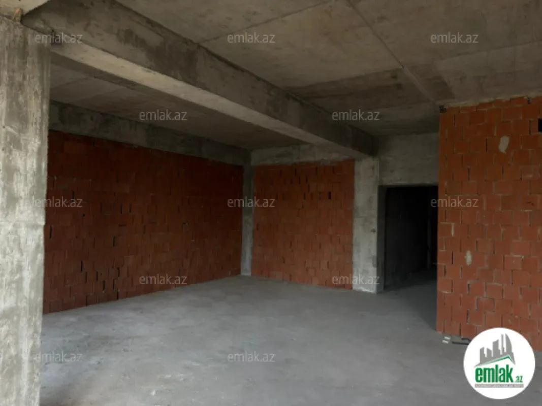 Satılır 3 otaqlı yeni tikili 118 m²