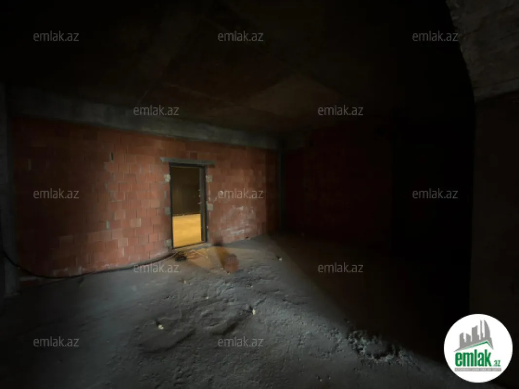 Satılır 3 otaqlı yeni tikili 118 m²