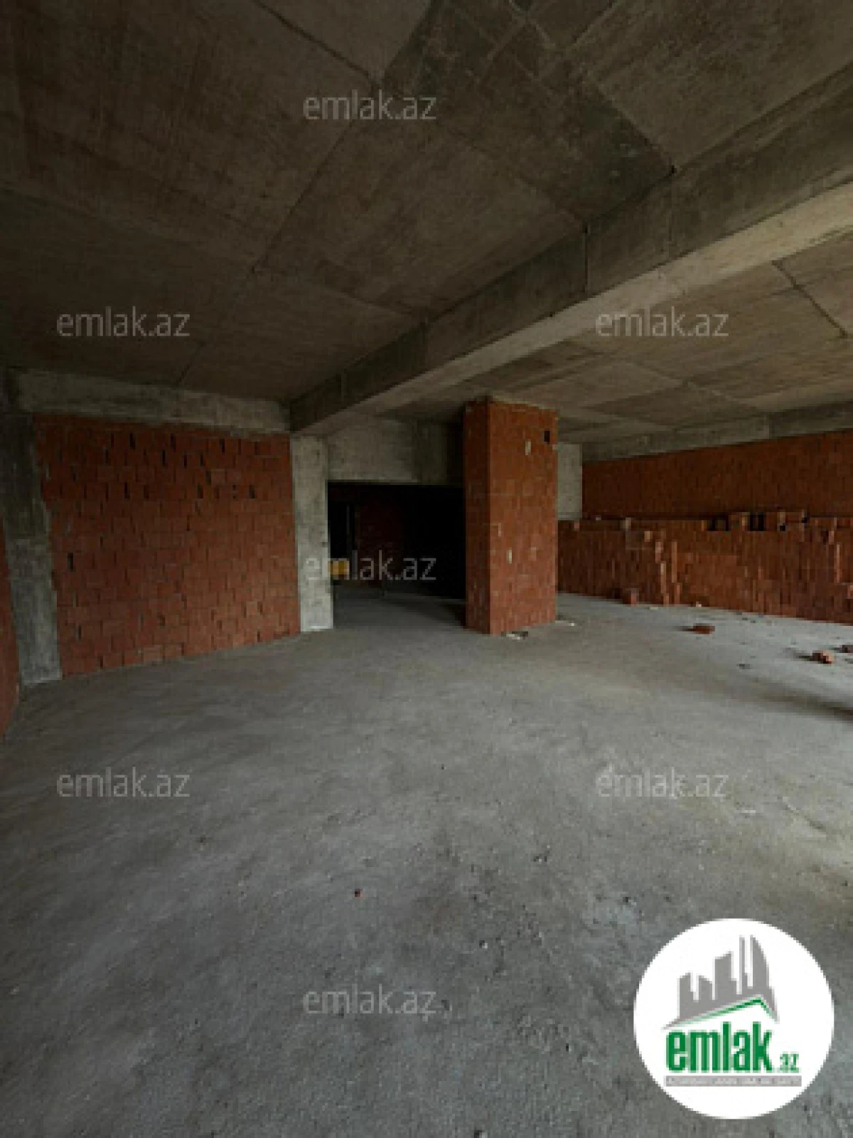 Satılır 3 otaqlı yeni tikili 118 m²